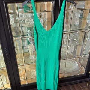Vibrant Green Sleeveless Knit Dress
